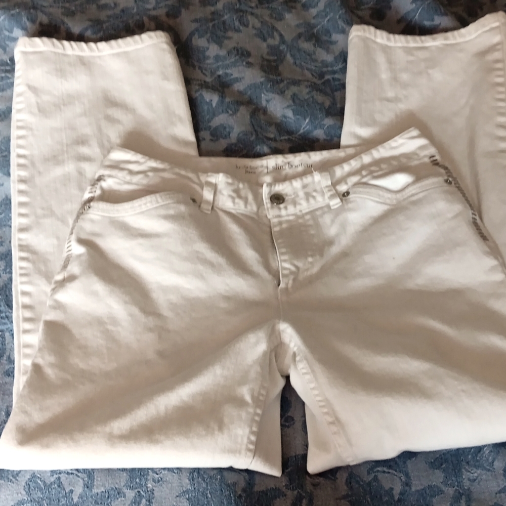 Liz Claiborne white jeans, Size 10